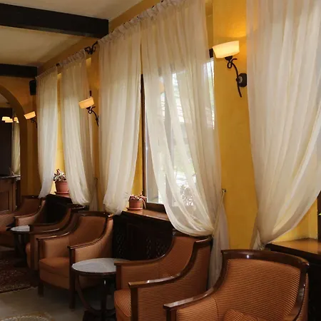 Belvedere Hotel 4*