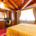 Hotel Belvedere 4*