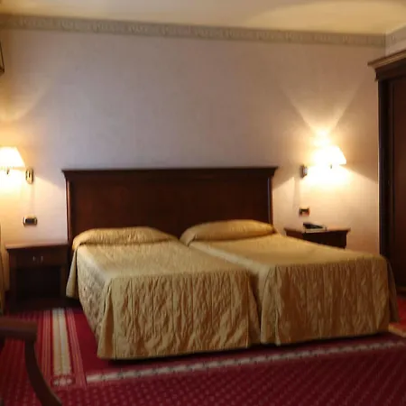 Belvedere Hotel 4*